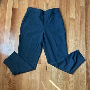 Banana Republic Hayden Pant. Gray Tapered Trousers